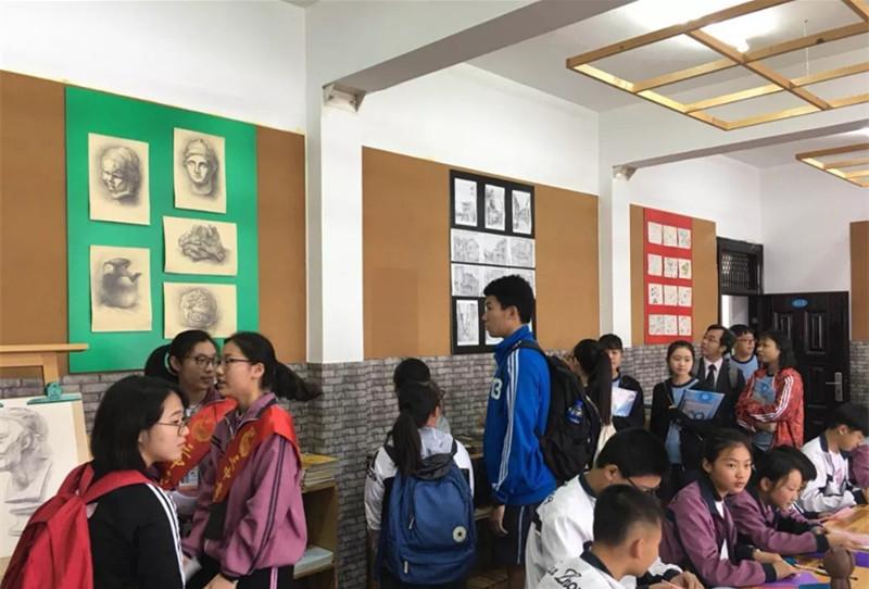 三中三澳門，探索與解析，三中三澳門，深度探索與解析