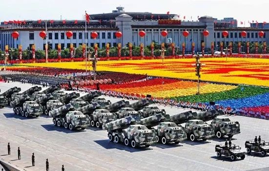 我國(guó)勝利日大閱兵，回顧與展望，中國(guó)勝利日大閱兵，回顧輝煌歷程，展望嶄新未來
