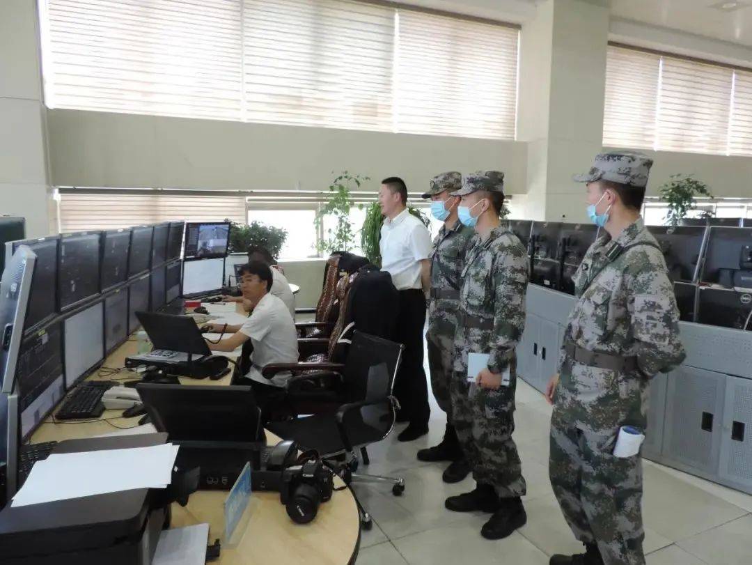 軍事咨詢(xún)的崛起與未來(lái)趨勢(shì)分析，軍事咨詢(xún)的崛起與未來(lái)趨勢(shì)展望