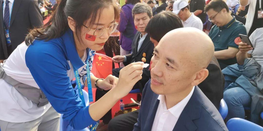 國慶閱兵視頻2019，回顧盛況，完整視頻再現(xiàn)輝煌，2019國慶閱兵回顧，盛況再現(xiàn)，輝煌視頻展現(xiàn)