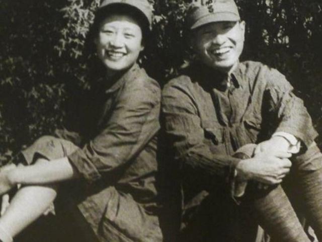國防部長是干什么的，職責(zé)與重要性解析，國防部長職責(zé)與重要性解析，守護(hù)國家安全的重要角色