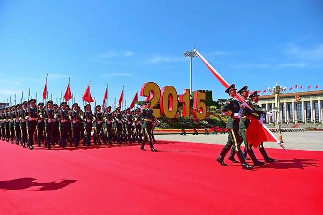抗戰(zhàn)閱兵70周年視頻回顧，歷史記憶與時(shí)代力量，抗戰(zhàn)閱兵70周年視頻回顧，歷史記憶與時(shí)代力量的交匯