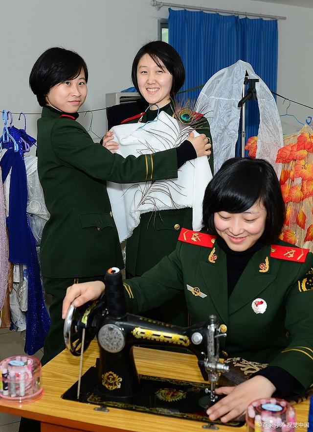 女兵背后的家庭，探尋她們的成長與力量源泉，女兵背后的家庭，成長與力量之源的探尋