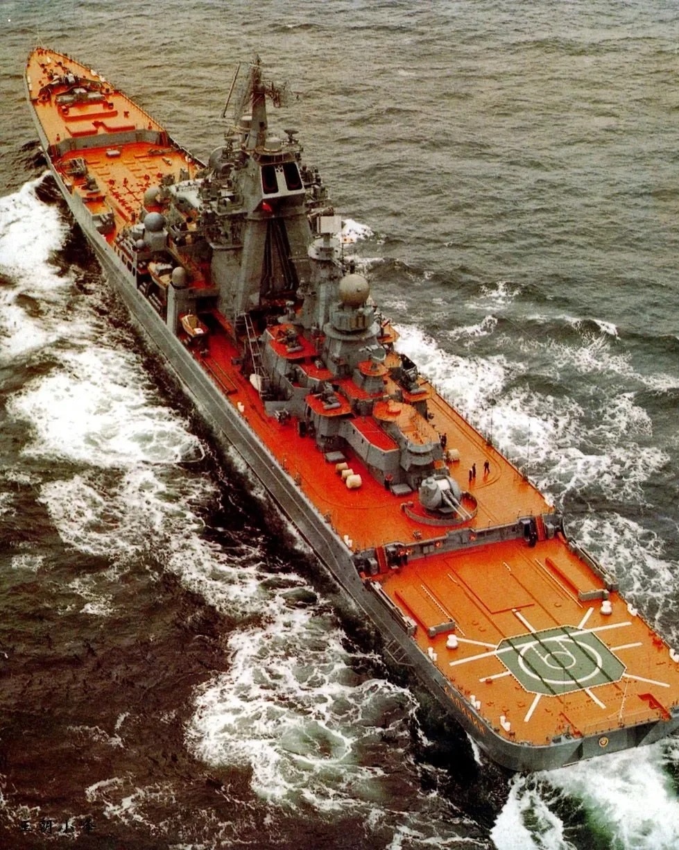 中國版基洛夫級巡洋艦，探索未來海上霸主之路，中國版基洛夫級巡洋艦，未來海上霸主之路的探索