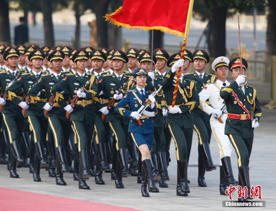 三軍儀仗隊高清大圖，展現(xiàn)榮耀與威嚴的壯麗畫卷，三軍儀仗隊壯麗畫卷，榮耀與威嚴的高清展示
