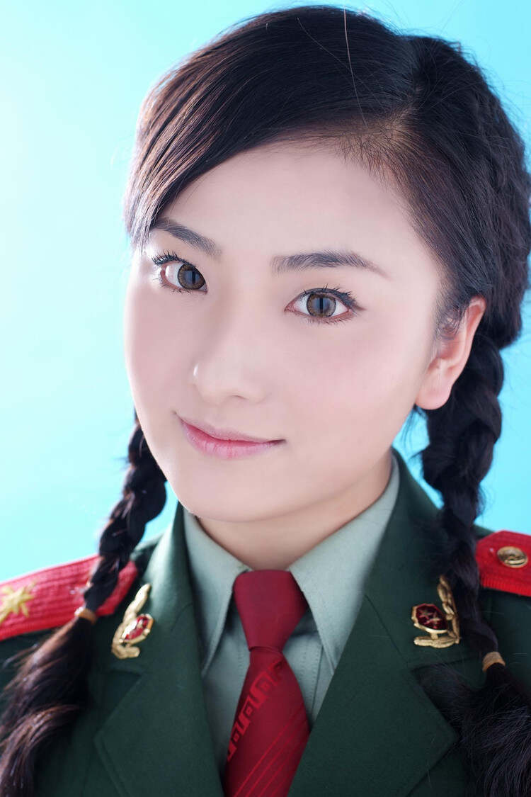 中國最漂亮的女兵照片第一名——展現(xiàn)英雄之美與榮耀印記，中國女兵第一名，榮耀印記與英雄之美的璀璨瞬間