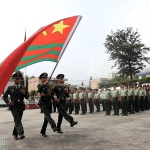 武警部隊軍旗，榮耀的象征與力量的體現(xiàn)，武警部隊軍旗，榮耀與力量的象征