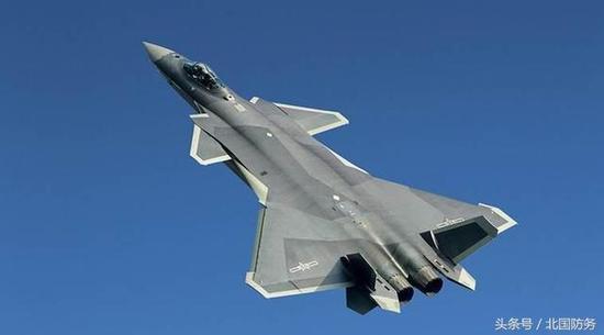深度解析，F(xiàn)-35戰(zhàn)斗機(jī)與殲-20戰(zhàn)斗機(jī)的對(duì)比研究，F(xiàn)-35與殲-20戰(zhàn)斗機(jī)深度對(duì)比研究分析