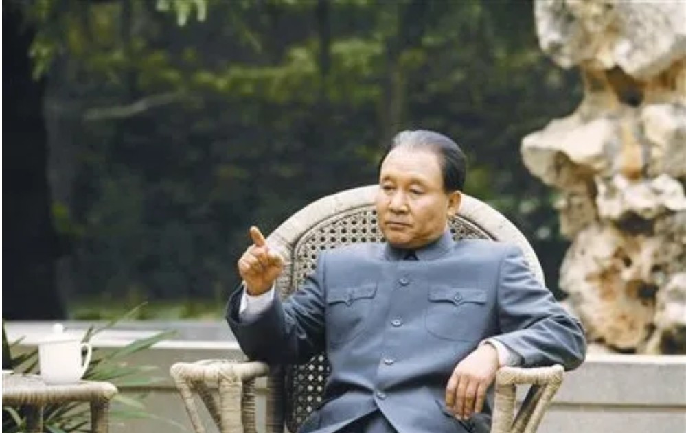 曾道道人資料免費(fèi)大全，探索個(gè)人經(jīng)歷與成就的奧秘，曾道道人資料大全，揭秘個(gè)人經(jīng)歷與成就奧秘
