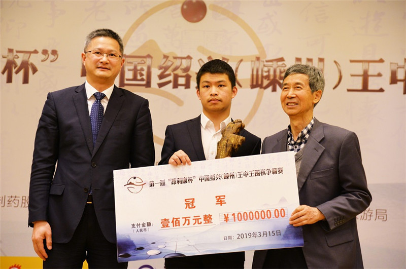 王中王鐵算一肖，揭秘生肖運勢與神秘預(yù)測，揭秘生肖運勢與預(yù)測，王中王鐵算一肖的獨特洞察
