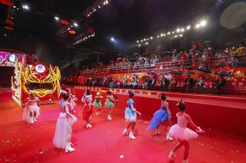 澳門看手機(jī)最快開獎(jiǎng)現(xiàn)場(chǎng)直播，直播技術(shù)與移動(dòng)互聯(lián)網(wǎng)的結(jié)合，澳門手機(jī)最快開獎(jiǎng)直播，直播技術(shù)與移動(dòng)互聯(lián)網(wǎng)的完美結(jié)合