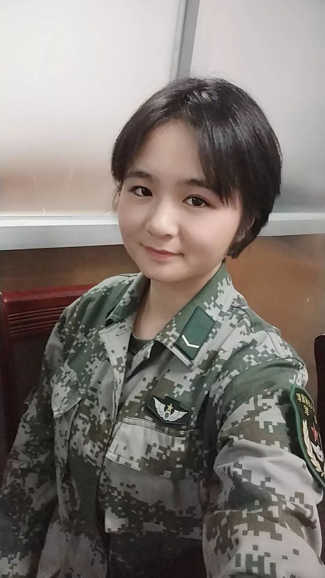 關于女性參軍，家庭背景與女兵選拔的可能性探討，家庭背景與女性參軍，女兵選拔的可能性探討