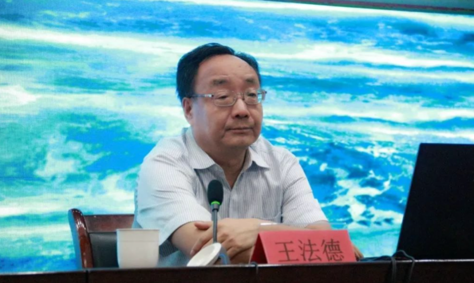 第一九期一肖王中王準(zhǔn)，揭秘精準(zhǔn)預(yù)測背后的秘密，揭秘精準(zhǔn)預(yù)測背后的秘密，第一九期一肖王中王準(zhǔn)預(yù)測揭秘