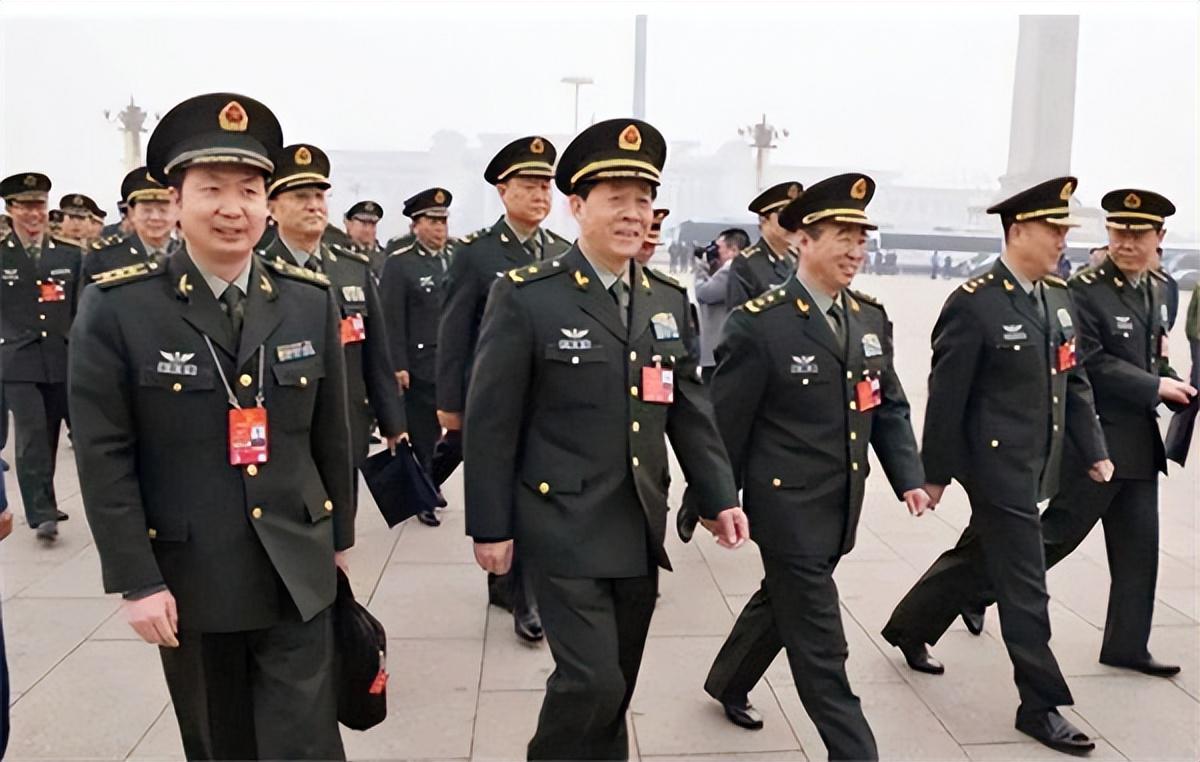 七大軍區(qū)總司令及其歷史背景簡介，七大軍區(qū)總司令及其歷史背景概覽