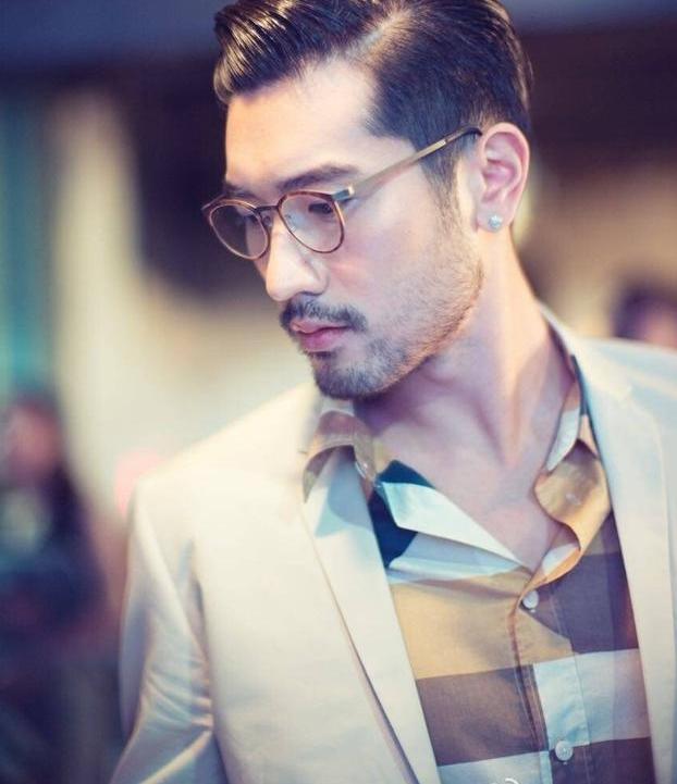 明星發(fā)型男，時尚潮流引領(lǐng)者，明星發(fā)型男，引領(lǐng)時尚潮流的先鋒