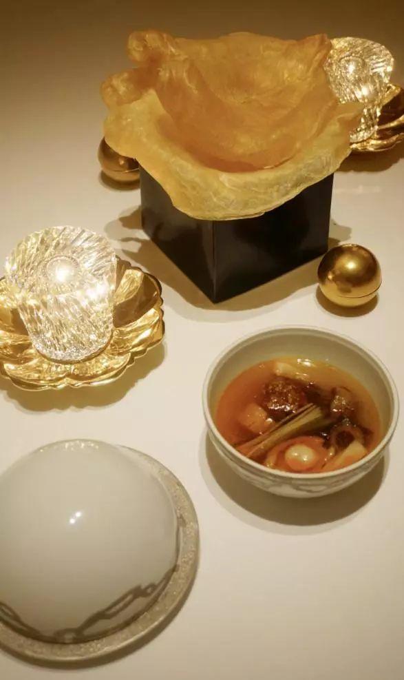 今晚澳門六開獎結(jié)果及彩票背后的故事，澳門六開獎結(jié)果揭曉，彩票背后的故事引人關(guān)注