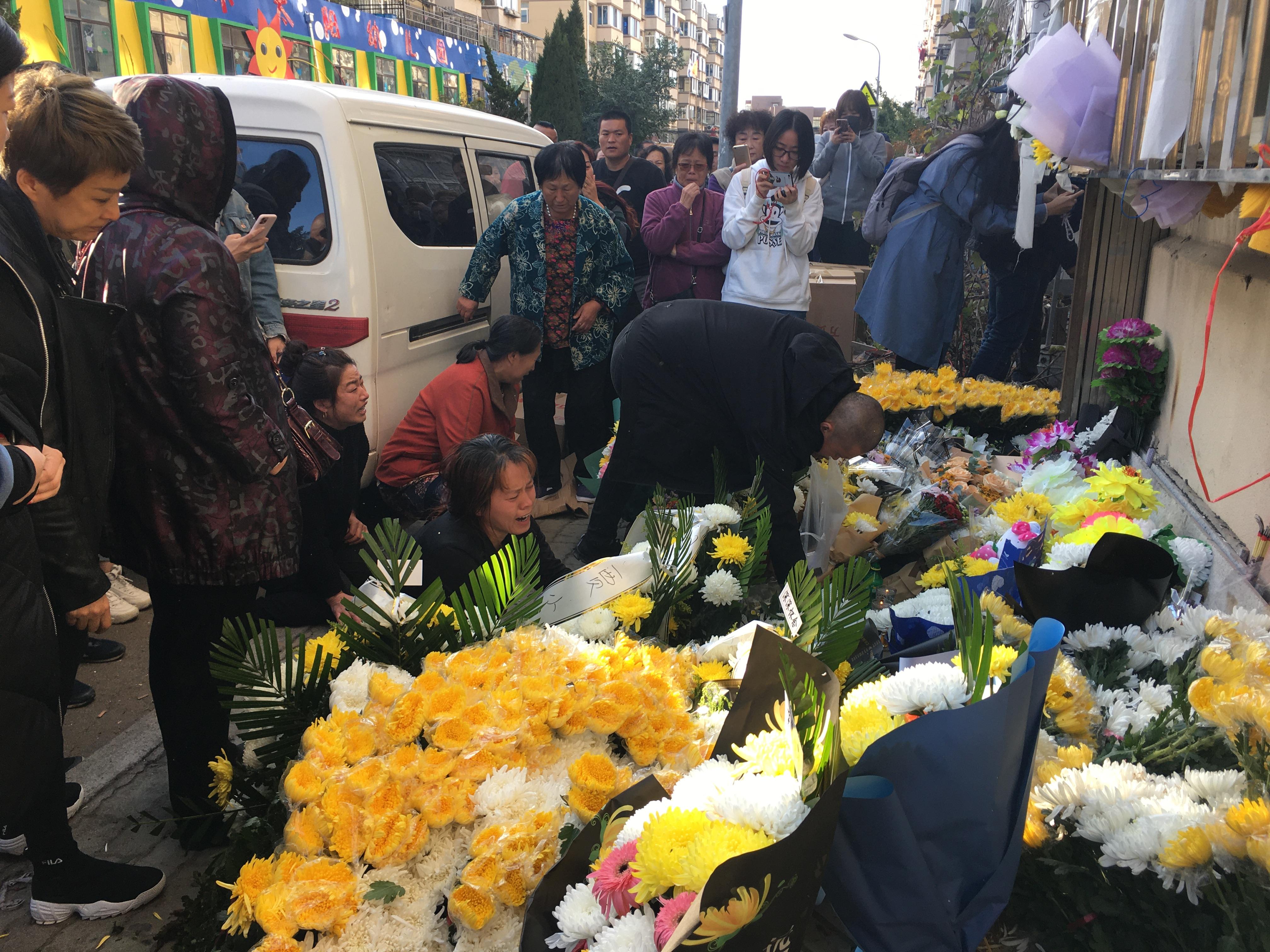 殲-10女飛行員英勇犧牲，永恒致敬她的遺志，殲-10女飛行員英勇犧牲，永恒致敬，傳承英雄遺志