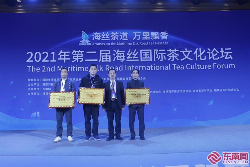 王中王一肖，聚焦中特論壇的熱門話題與深度探討，王中王一肖深度聚焦中特論壇熱門話題探討